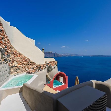 Nano Oia Canaves Luaran gambar
